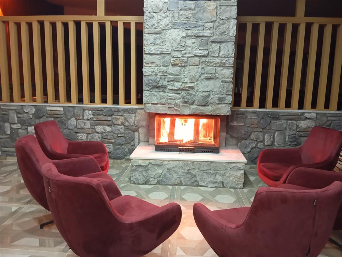 Bayraktepe Snow Hotel