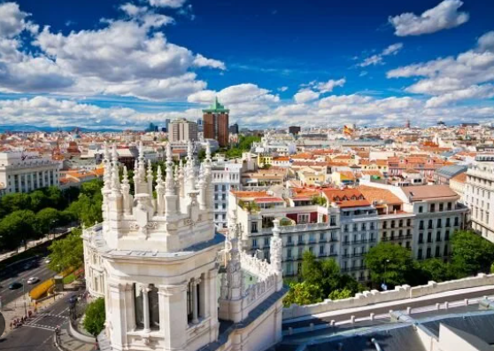 İSPANYA & ENDÜLÜS TURU (Barselona Gidiş-Madrid Dönüş) 