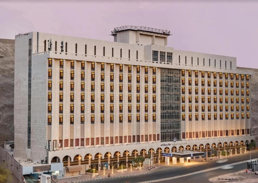 W-001 Grup Umre Paketi - 10 Günlük - 4★ Otel - Yürüme Mesafesinde